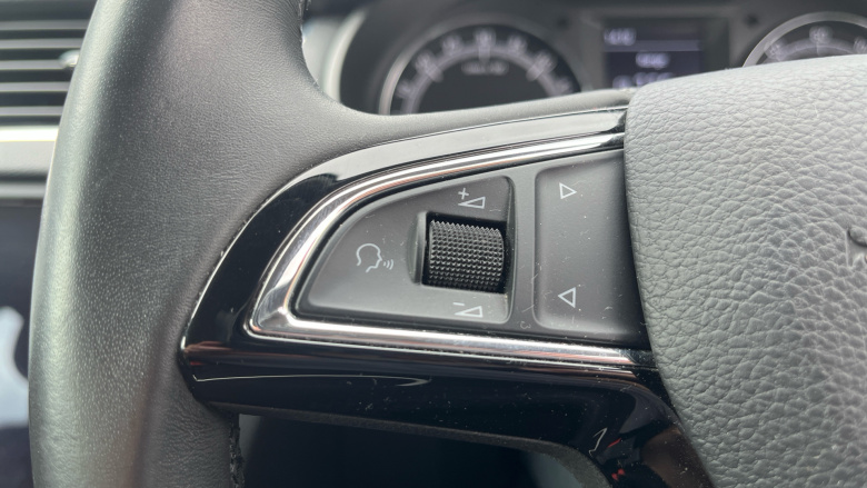 Skoda Octavia 1.6 TDI CR SE 5dr Diesel Estate